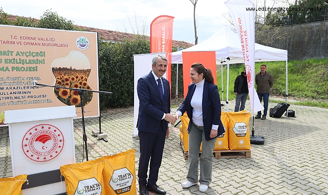 Yerli Hibrit Tohum Üreticiyle Buluştu