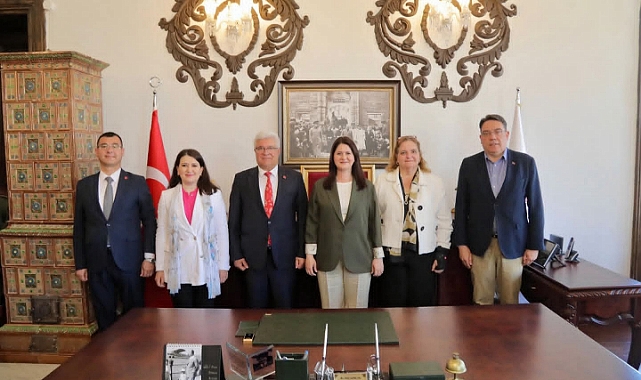 CHP Heyetinden Başkan Gencan’a Ziyaret