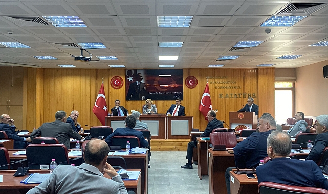 ÇÖP KONTEYNERİ İHTİYACI MASAYA YATIRILDI