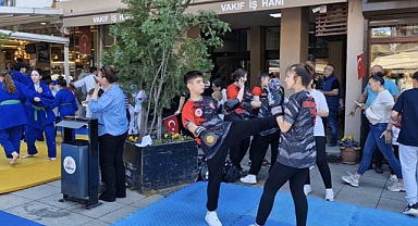 Saraçlar Caddesi’nde 19 Mayıs Coşkusu