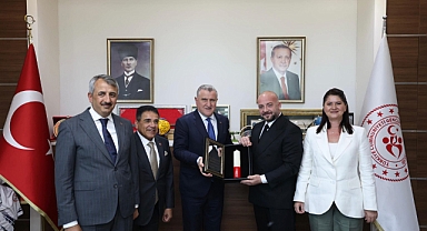Bakan Bak'a Kırkpınar Daveti
