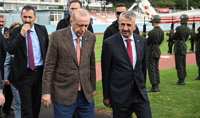 Cumhurbaşkanı Erdoğan’ı Edirne’de Vali Sezer Karşıladı