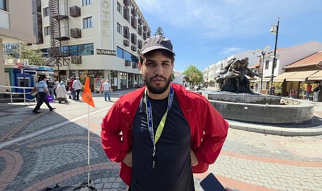 Filistin için pedal çeviriyor
