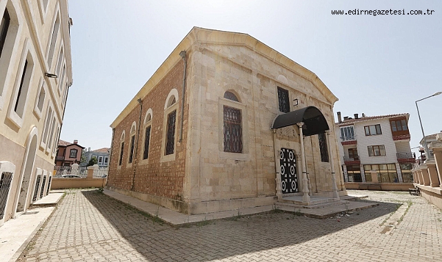 İtalyan Kilisesi Yeniden Hayat Buluyor