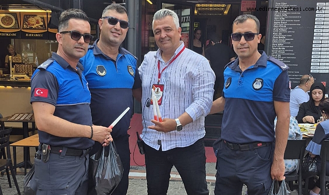 Kırmızı Dip Mumlarla Kırkpınar Daveti