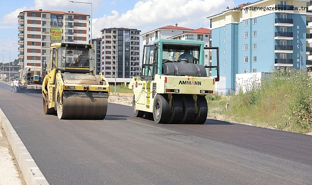 Kuvayi Milliye Bulvarı’nda Asfalt Mesaisi Sürüyor