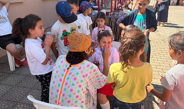 Lalapaşa’da Çocuklar İçin Yıl Sonu Şenliği Düzenlendi