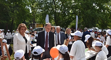 Öğrenciler çevre temalı projelerini sergiledi