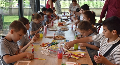 Öğrenciler köprü yaparak tarihi öğrendi