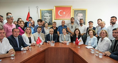 Özcan’a İlk Ziyaret, AK Parti Edirne İl Teşkilatı’ndan Geldi