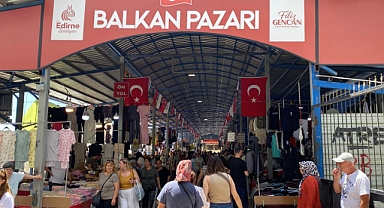 Sıcak Havaya Rağmen Balkan Pazarı’nda Yoğunluk Yaşandı