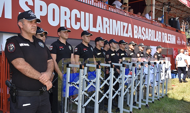 2 bin 518 polis görev yapıyor