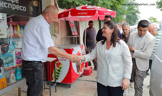 Anıt Park'ta Buluşma, Saraçlar'da Samimi Sohbet