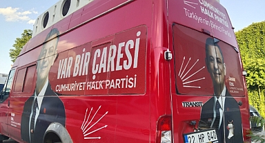 Kendisi gitti, resimleri kaldı yadigar