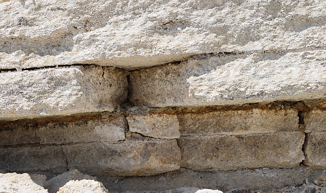 Küfeki taşı ilk kez Ayasofya restorasyonunda kullanılıyor