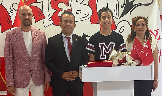 Mektebim Koleji'nden Türkiye Birinciliği Gururu