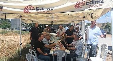 Sıcak Havada Üreticiye Belediye Desteği