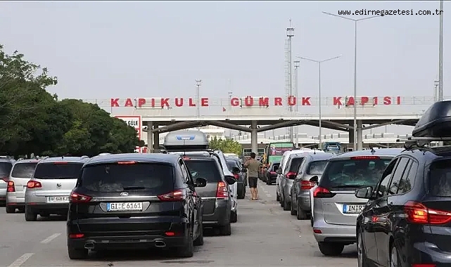 Sınır Kapılarında Bekleme Süreleri Cep Yakmıyor, Sabır Zorluyor