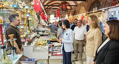 AK Parti Genel Başkan Yardımcısı Ayan Edirne'de ziyaretlerde bulundu
