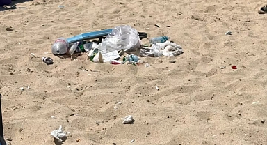 Çöplerin Gölgesinde Deniz Keyfi