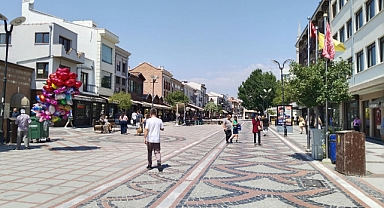 Edirne’de 293 çift 16 yıllık evliliğini bitirdi