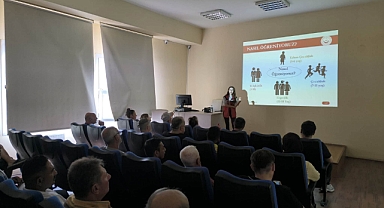 Edirne'de Aile ve Bağımlılık Eğitimlerİ Sürüyor