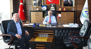 Kerman, Keşan Belediye Başkanı Mehmet Özcan’ı ziyaret etti.