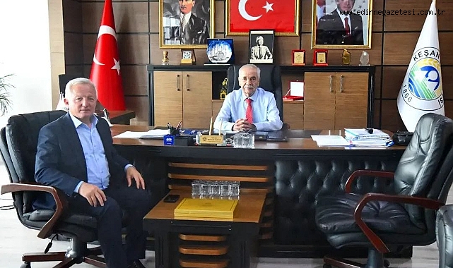 Kerman, Keşan Belediye Başkanı Mehmet Özcan’ı ziyaret etti.