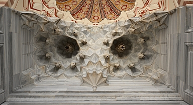 Selimiye’nin Gizemli Baykuş Motifi