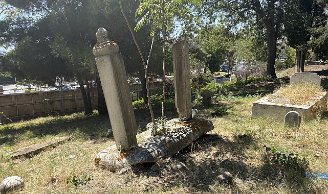 Türk-İslam dönemi mezar taşları kayıt altına alınıyor