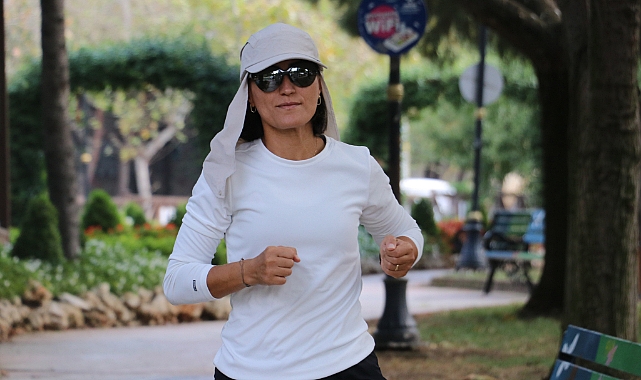 Ultra maratoncu Tuz Gölü'nde zirveyi hedefliyor