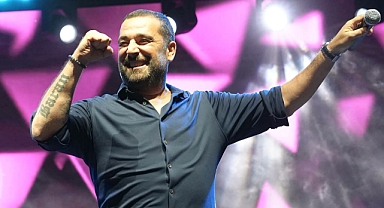 ÜMİT YAŞAR, İPSALA’DA FESTİVAL COŞKUSUNU ZİRVEYE TAŞIDI