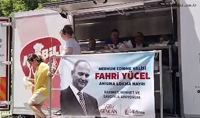 Vali Fahri Yücel İçin Lokma Dağıtıldı