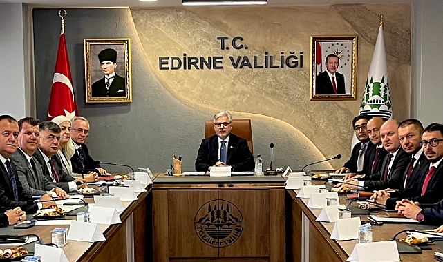 Yelkenci toplantıya katıldı