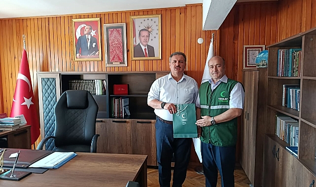 Yeşilay’dan Müftü Çakır’a Ziyaret