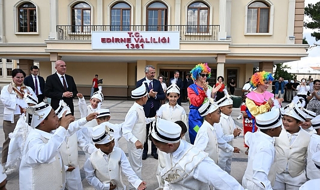 Edirne'de Sünnet Şöleni Coşkusu Başladı