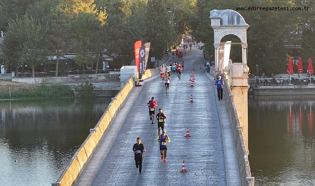 Edirne Maratonu Coşkuyla Koşuldu