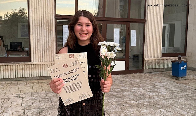Genç Piyanist Alya'dan Birincilik