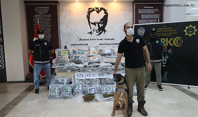 Hamzabeyli'de 121 kilo 900 gram skunk ele geçirildi