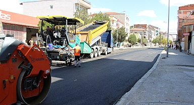 Hayrabolu Caddesi’nde Asfalt Mesaisi