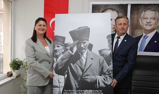 İLÇE BAŞKANLIĞI COŞKULU BİR TÖRENLE AÇILDI