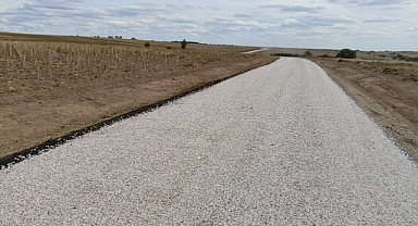 LALAPAŞA’DA 6 KİLOMETRELİK YOL YENİLENDİ