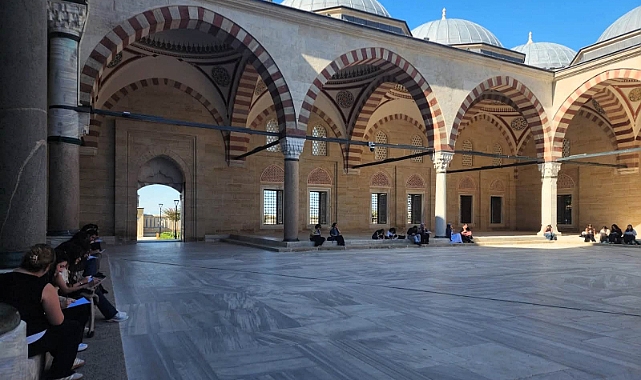 Mimarlık Öğrencileri Selimiye’de
