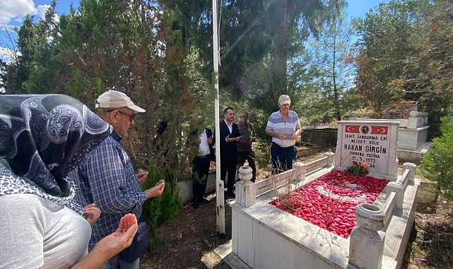 Şehit Girgin, kabri başında anıldı