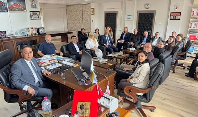 Sosyal Hizmetler Masaya Yatırıldı