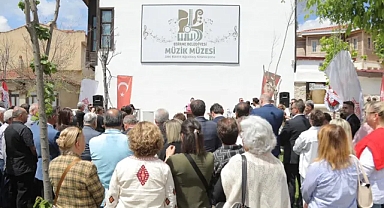 DÜNYANIN EZGİLERİ EDİRNE’DE BULUŞUYOR
