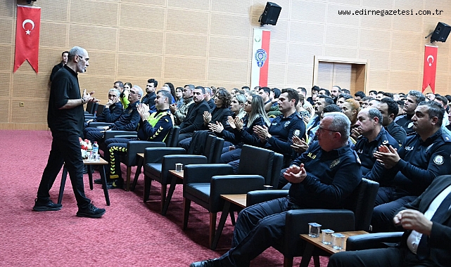 Edirne'de emniyet personeline bilinçli farkındalık eğitimi verildi