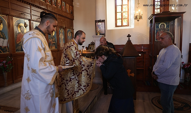 Edirne'deki Ortodoks kilisesinde ayin düzenlendi