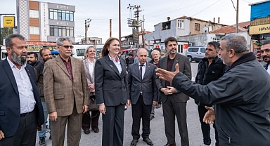 İBA KEŞAN’DA VATANDAŞLARLA BULUŞTU,
