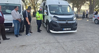 İPSALA’DA OKUL SERVİSLERİNE SIKI DENETİM